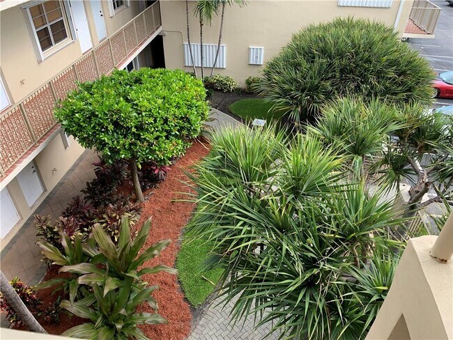 Foto del edificio - 2600 S Ocean Dr
