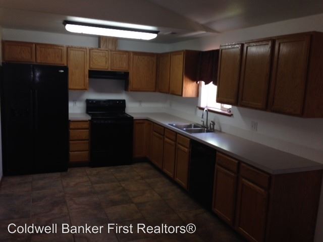 Foto del edificio - 316 NE Kingwood Pl