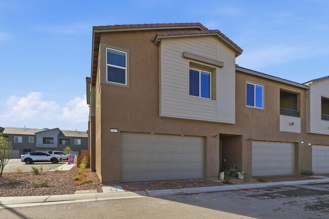 Foto del edificio - 1531 Layla Crossing Ave