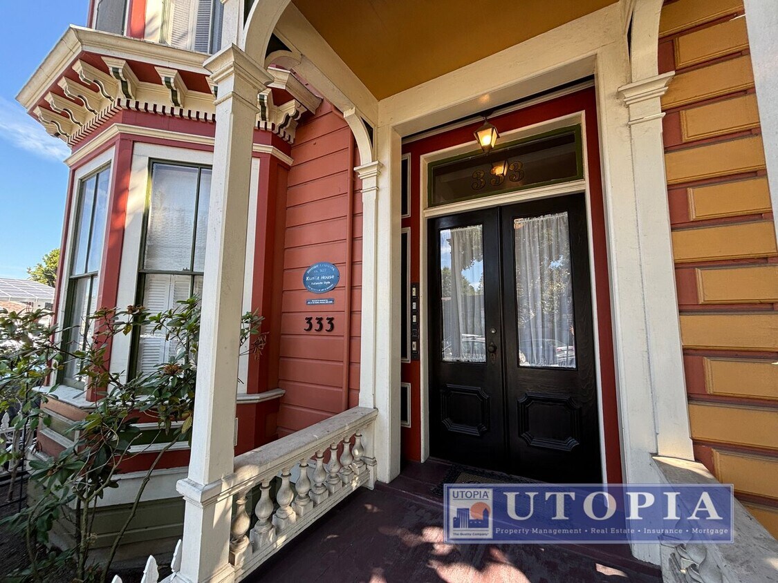 Foto principal - Charming and Sunny One Bedroom Apartment in a Downtown Santa Cruz Victorian with Lots of Natural ...