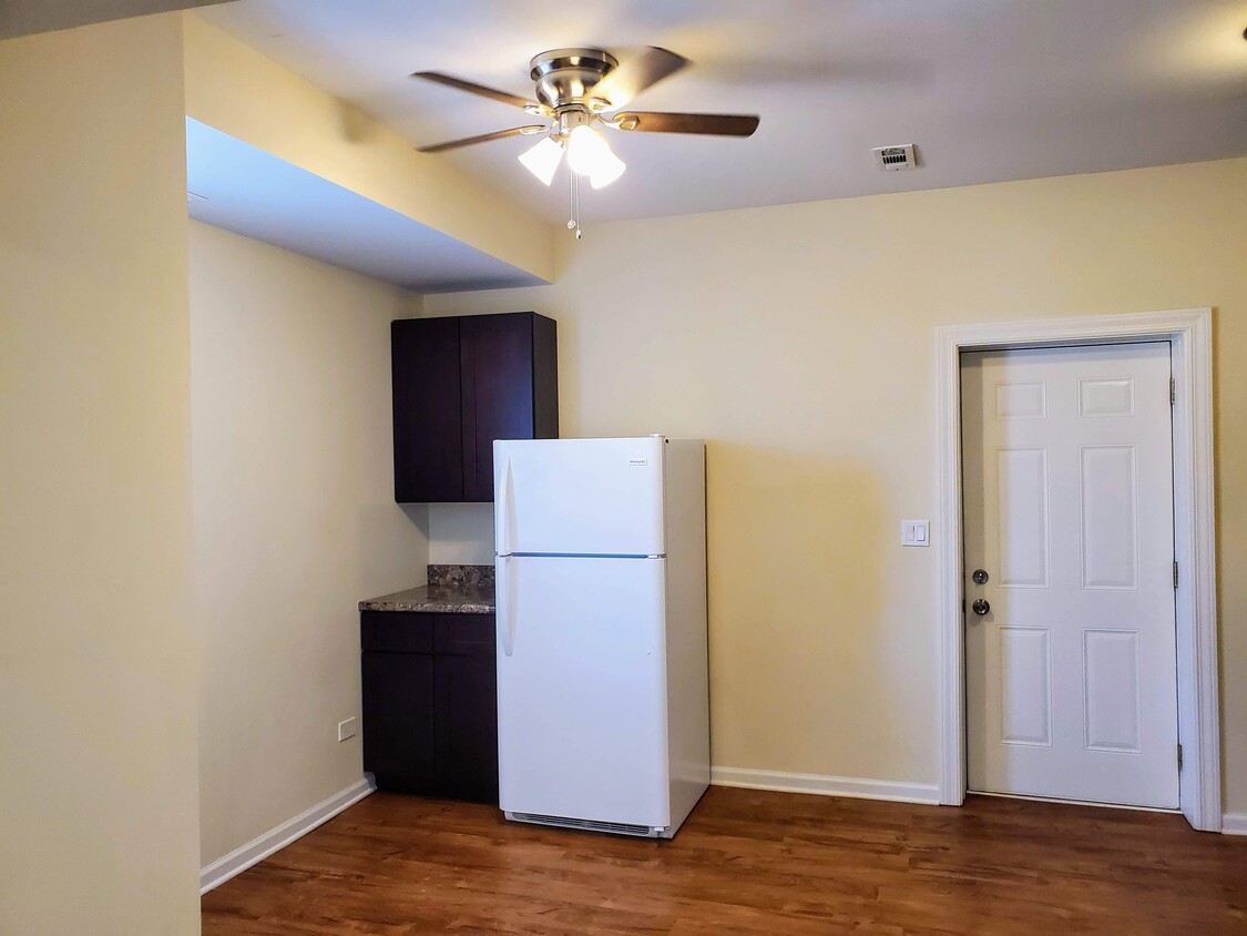 Primary Photo - 813 N 23rd Ave