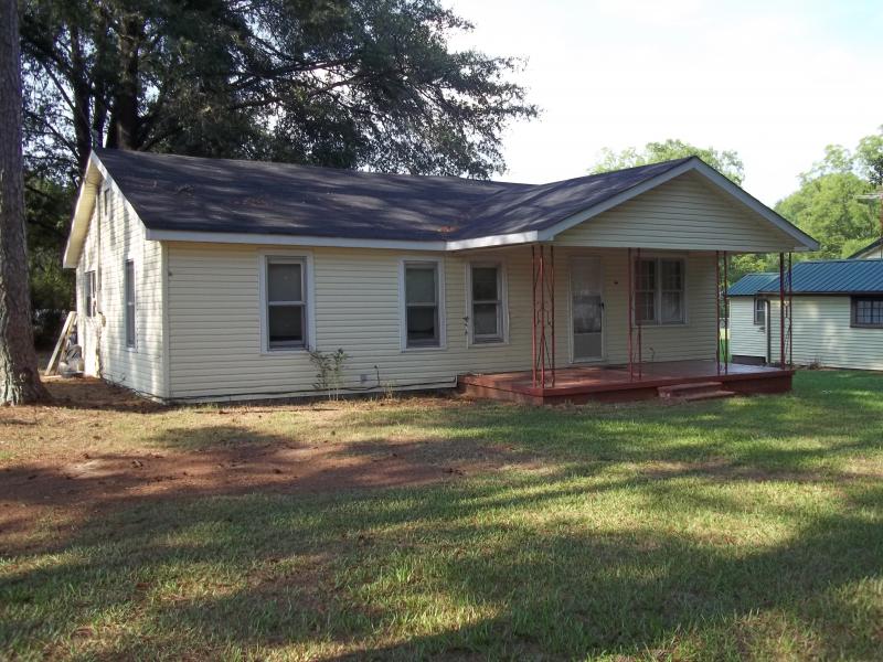 Primary Photo - 1019 Snellgrove Ave