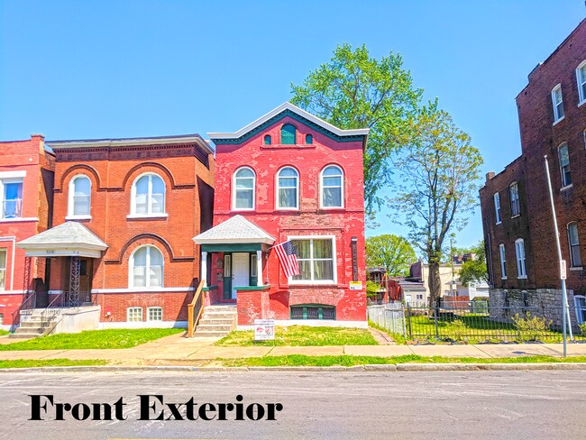 Foto del edificio - 3228 California Ave