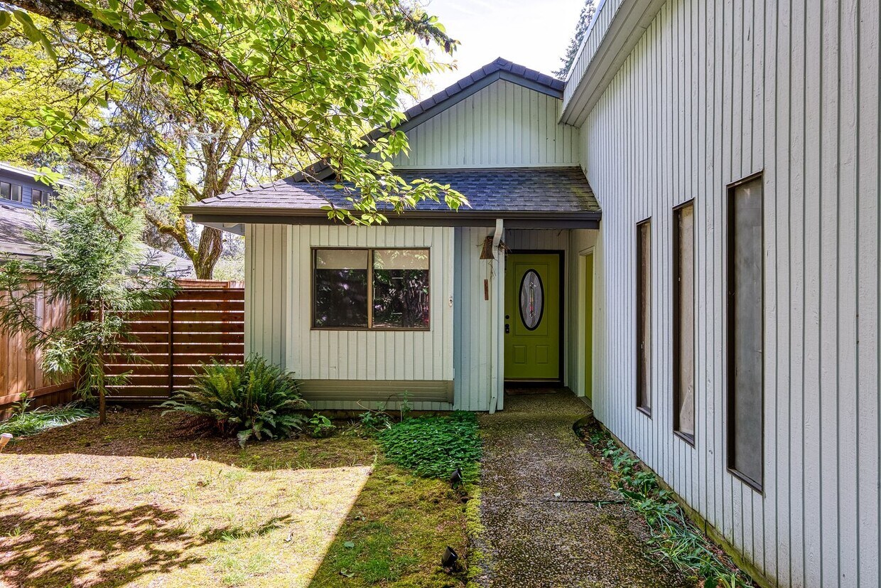 Foto principal - Contemporary One-Level 2 Bed/1 Bath Tranqu...