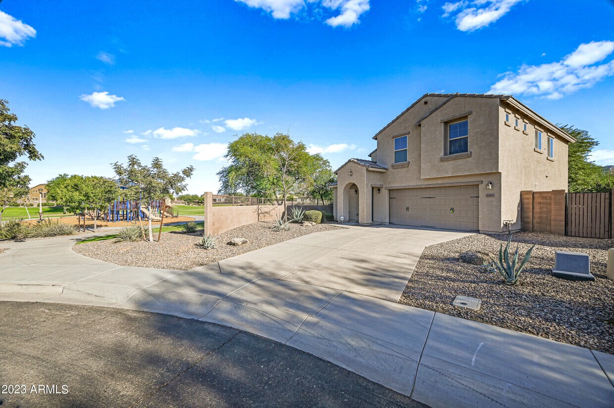 2083 E Saddlebrook Ct, Gilbert, AZ 85298 House Rental in Gilbert, AZ