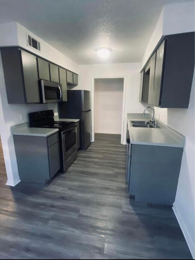 Foto del interior - Glen Oaks Apartments