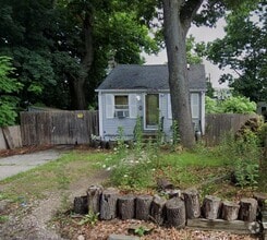 Building Photo - 109 Wyona Ave