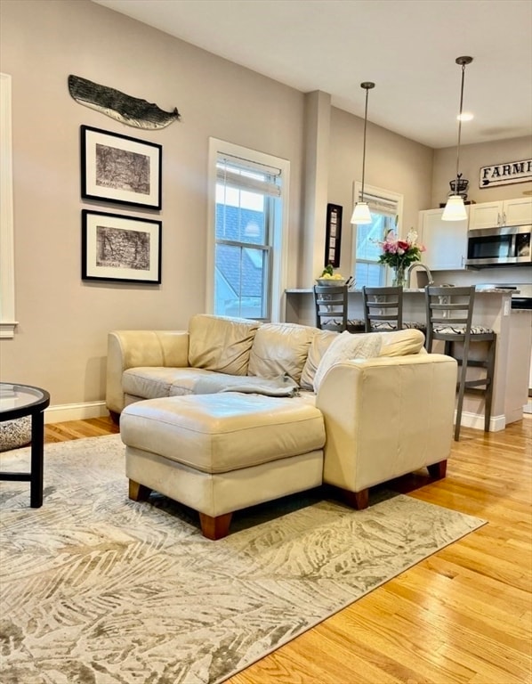 Building Photo - 236-238 E St