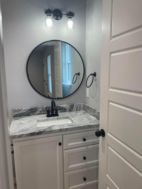 Foto del edificio - 14507 Periwinkle Dr