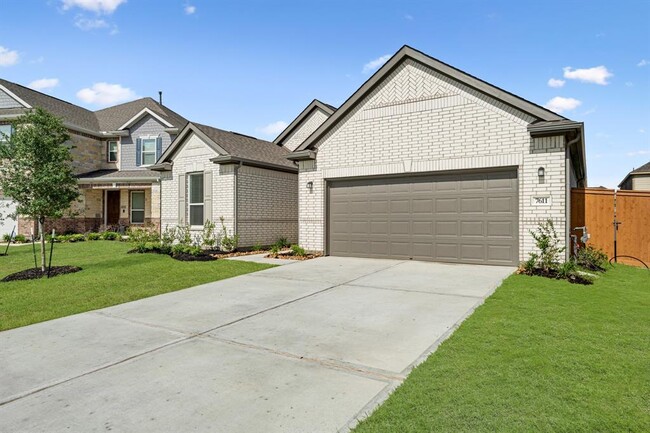Foto del edificio - 7611 Royal Oasis Ln