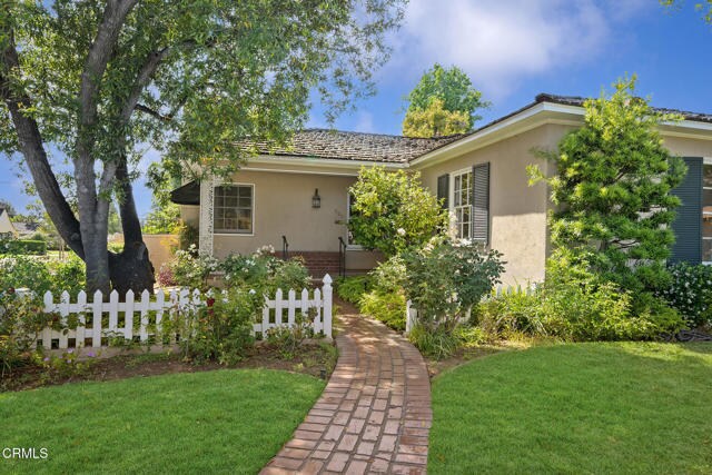 Foto del edificio - 531 N Twin Palms Dr