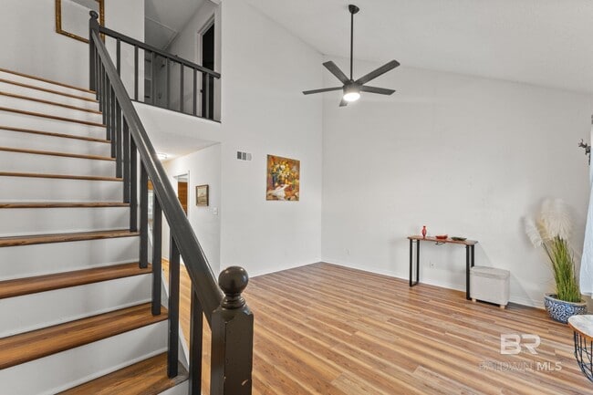 Building Photo - 600 Cheshire Ln