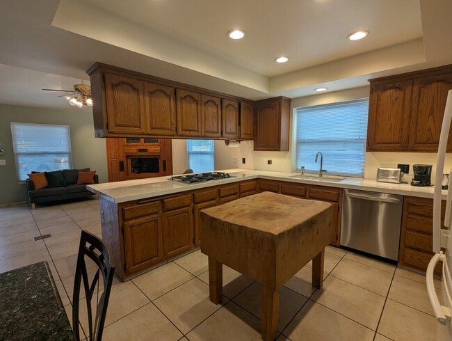 Foto del edificio - 9041 Emperor Ave