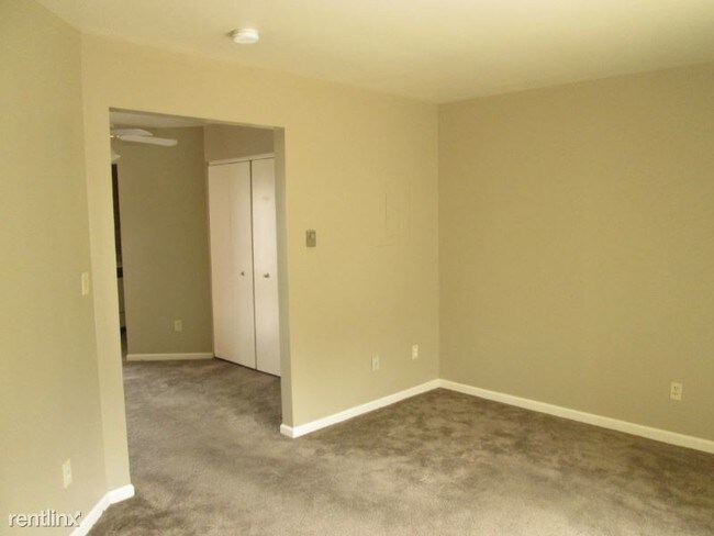 Foto del edificio - 2 br, 1.5 bath Townhome - 957 Orchard Dr