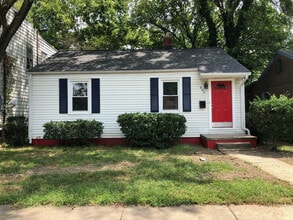 Building Photo - 805 N 33rd St