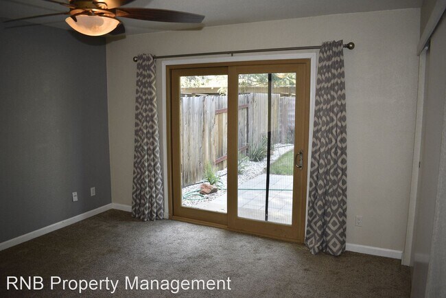 Building Photo - 3 br, 2 bath House - 5644 Mapleridge Court