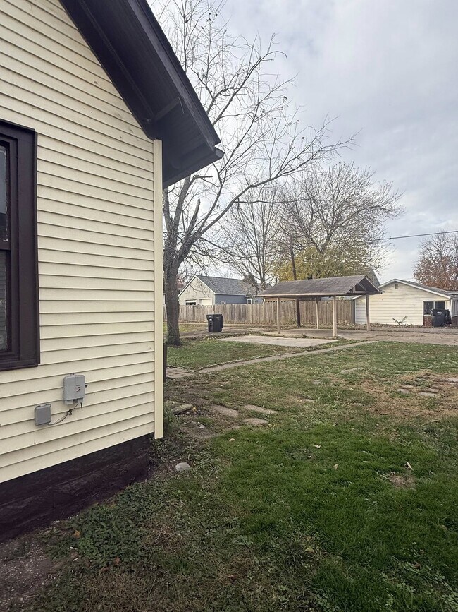 Foto del edificio - 517 Echo Ave