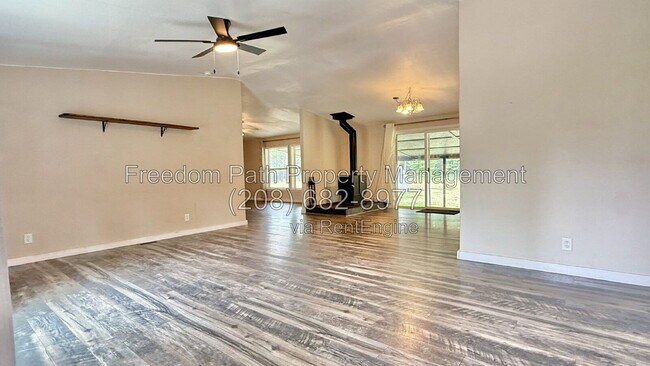 Foto del edificio - 4062 W Seasons Rd