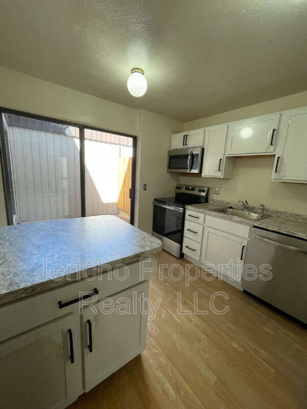 Foto del edificio - 9274 W Utah Ave