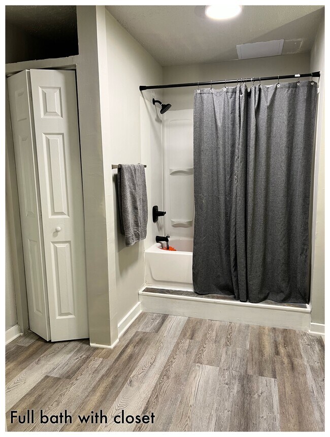 Foto del edificio - 1001 Main St