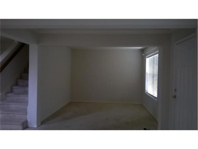Foto del edificio - 8805 Wayne St