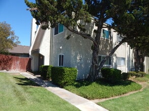 Building Photo - 6148 Ave Juan Diaz