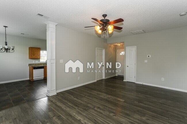 Building Photo - 2716 Brahman Meadows Ln