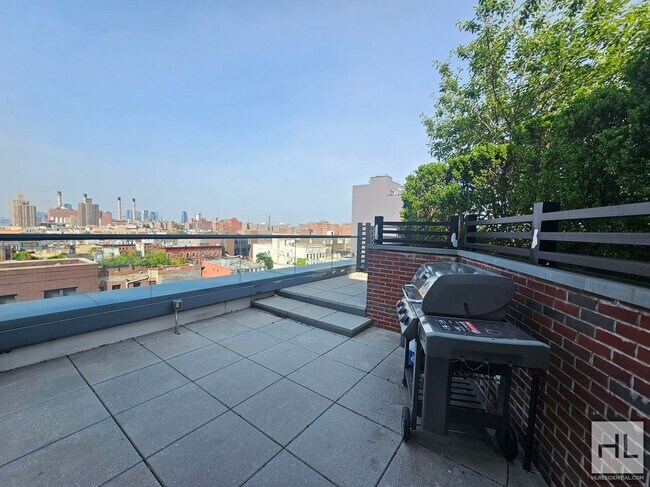 Building Photo - Modern 1-Bedroom with Private Balcony | Ea...