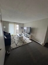 Building Photo - 45 McCoba St