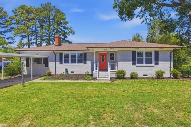 Foto del edificio - 3113 Woodlawn Dr