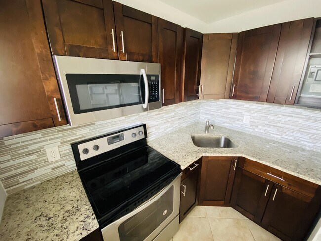 Foto del edificio - 214 SW 15th St