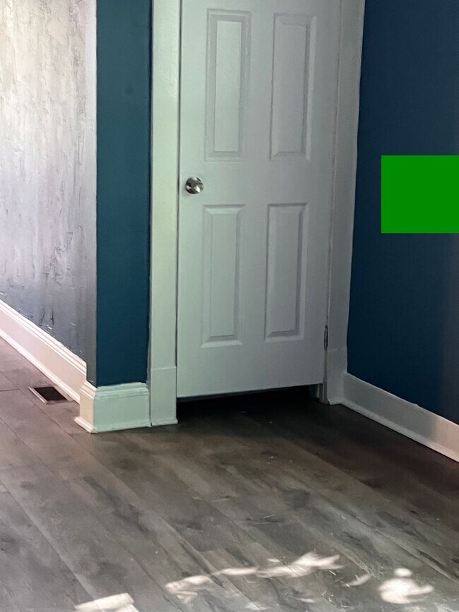 Foto del edificio - 728 E 93rd St