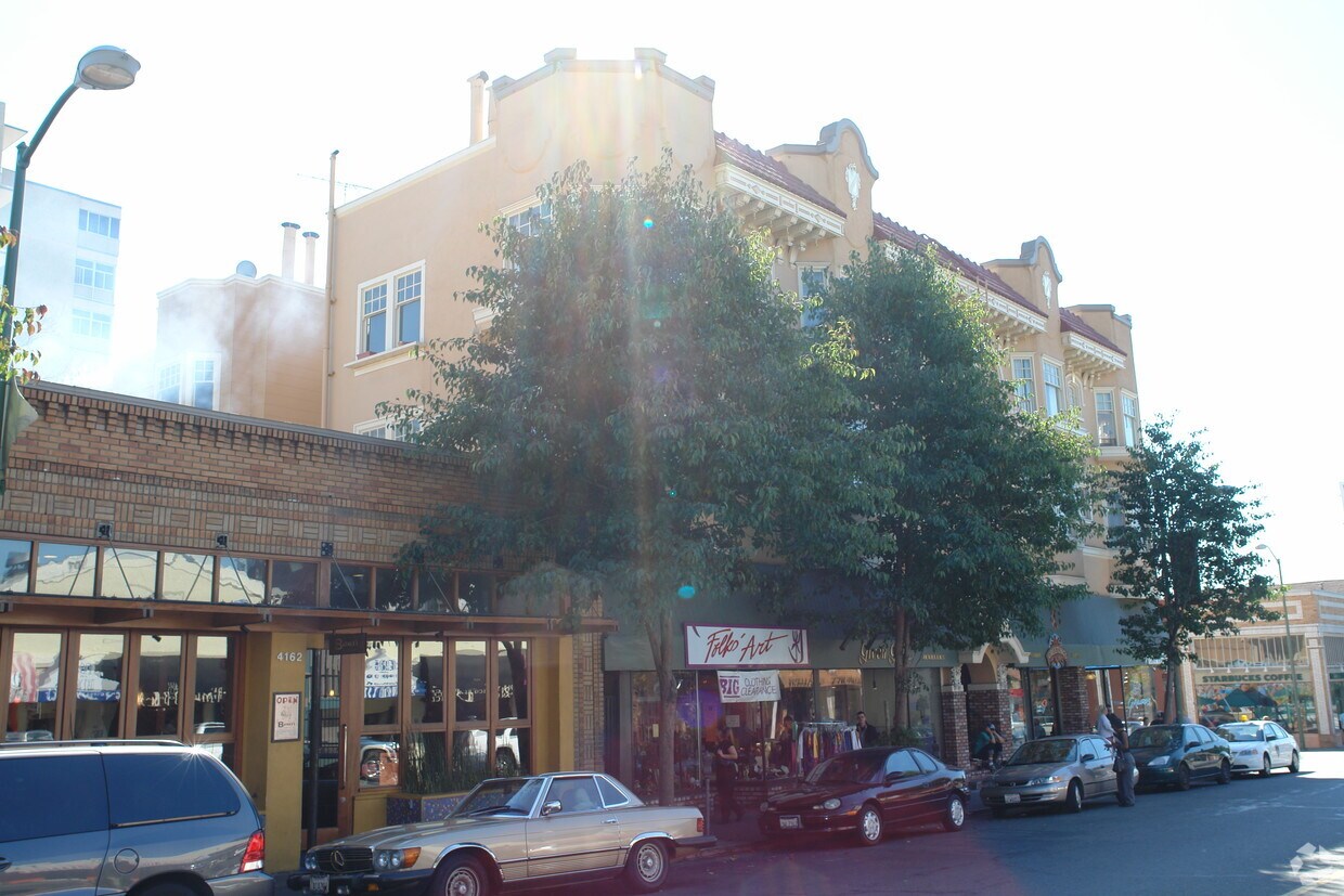 Foto del edificio - 4150-4158 Piedmont Ave