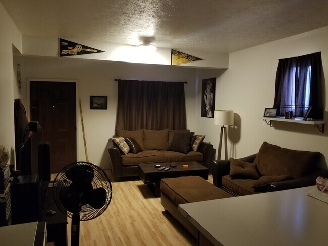 Foto del edificio - 1602 Church St