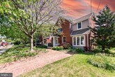Foto principal - 621 S Taylor St