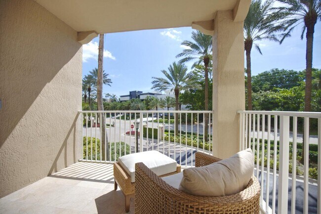 Foto del edificio - 3740 S Ocean Blvd