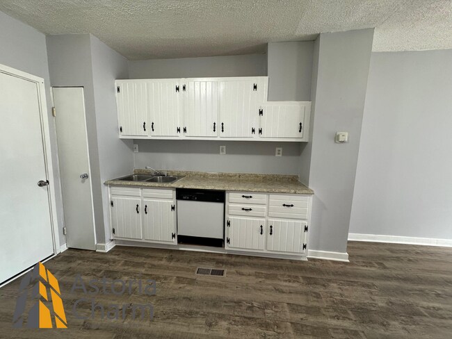 Building Photo - NEW 2BD/1.5 BA + DEN HOME FOR RENT in WEST...