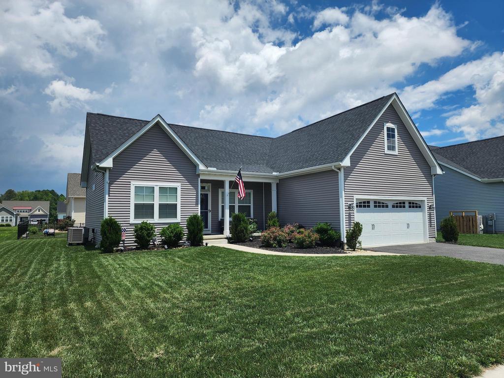 Foto principal - 26017 Starboard Ct