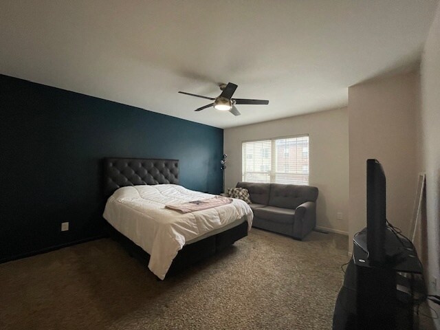 Foto del edificio - 158 Tiffany Ln