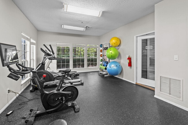 Fitness Center - Lake Crossing Apartment Homes