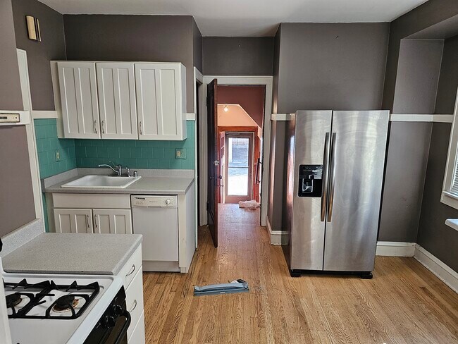 Foto del edificio - 2440 N 60th St