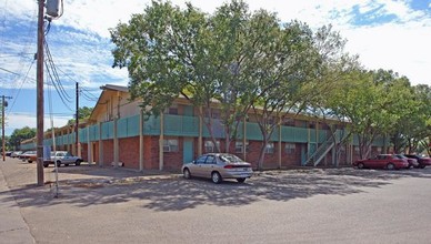 University Club Apartments Lubbock Texas