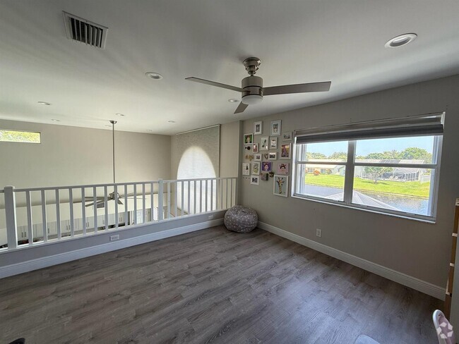 Building Photo - 6649 Remington Pl