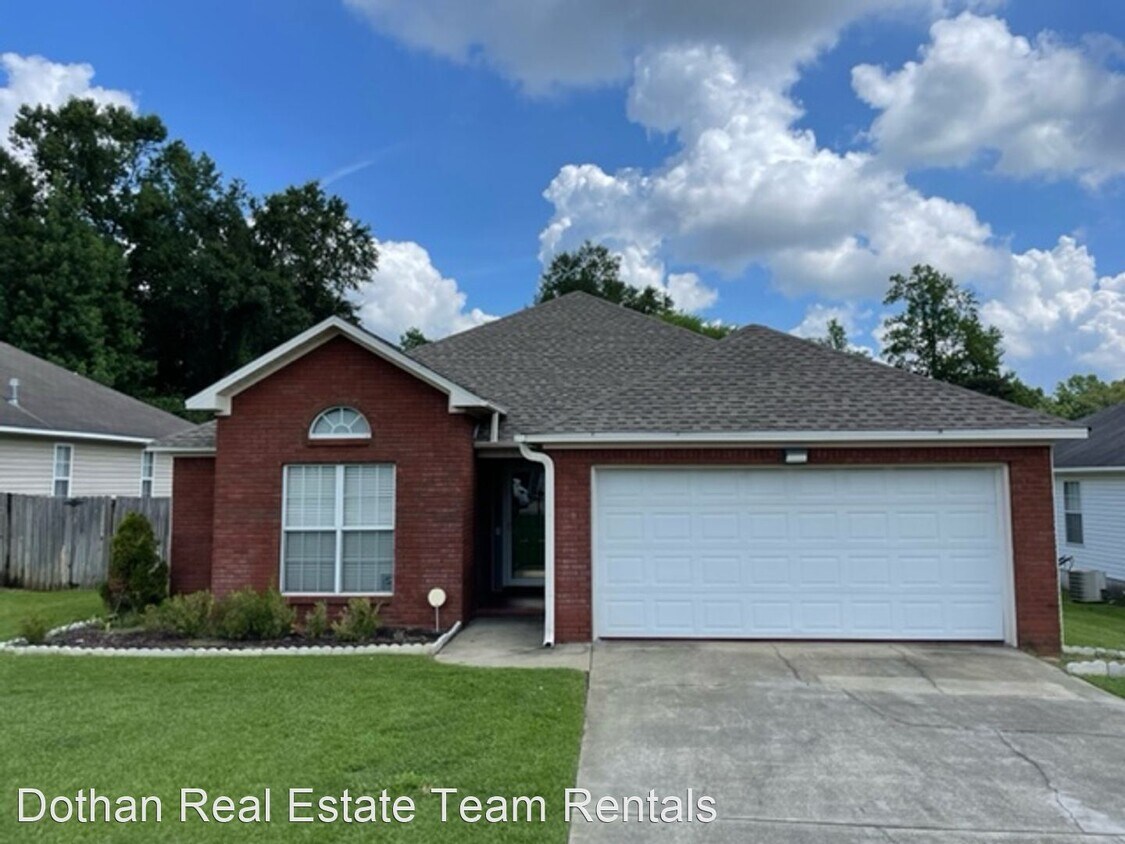 Primary Photo - 3 br, 2 bath House - 264 Melrose Lane