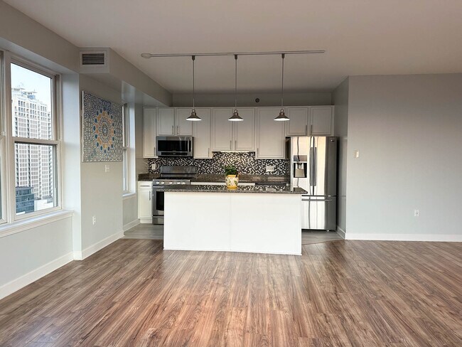 Foto del edificio - 5 E 14th Pl