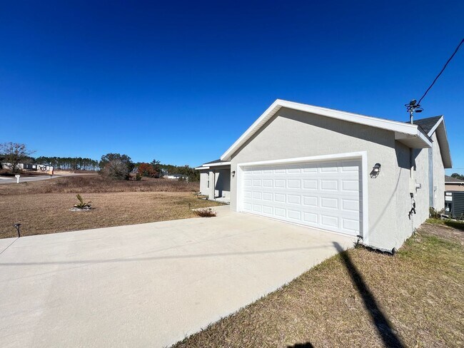 Foto del edificio - GREAT 3 BD/2BA Home in Ocklawaha!!