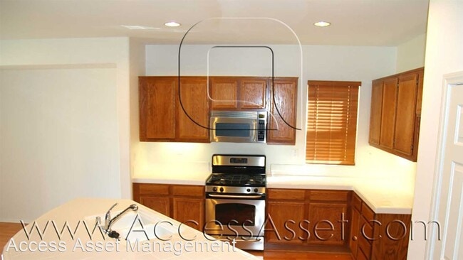 Building Photo - 3 br, 2.5 bath House - 33534 Cedar Creek Ln.