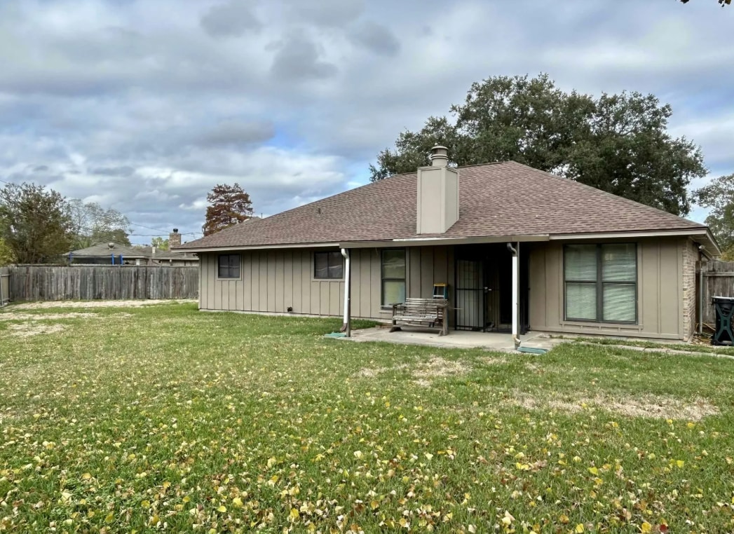 Primary Photo - 4895 Taft St