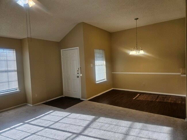 Building Photo - 2257 Millstone Dr