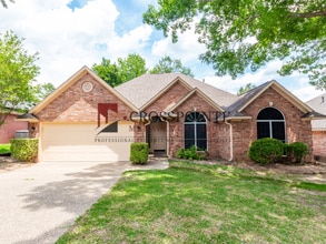 Building Photo - 5716 Bostick Dr